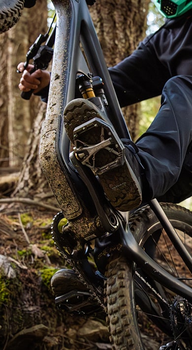 SAINT MTB Flat Pedals