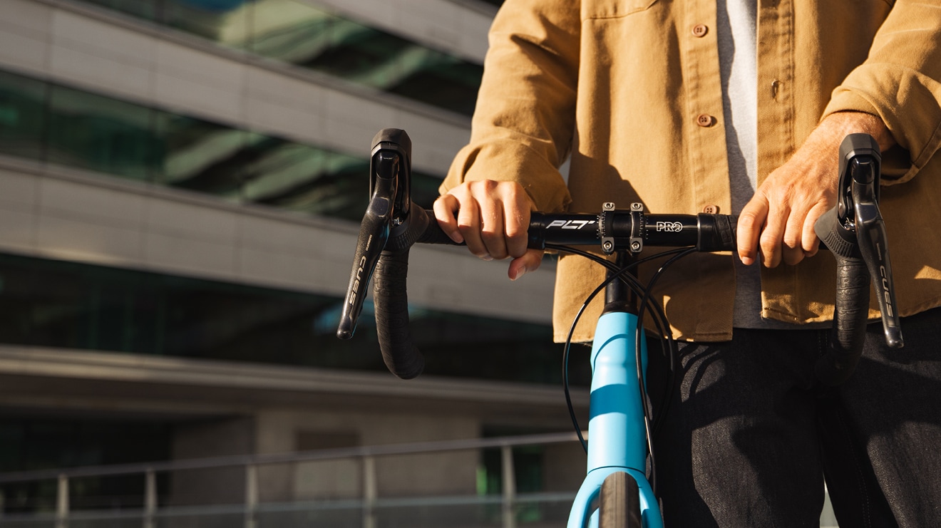 SHIMANO CUES pour les cintres de course