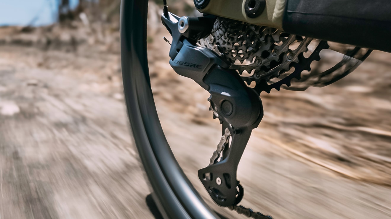 SHIMANO SHADOW ES
