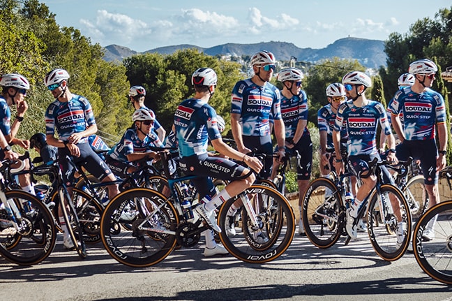 SOUDAL QUICK-STEP