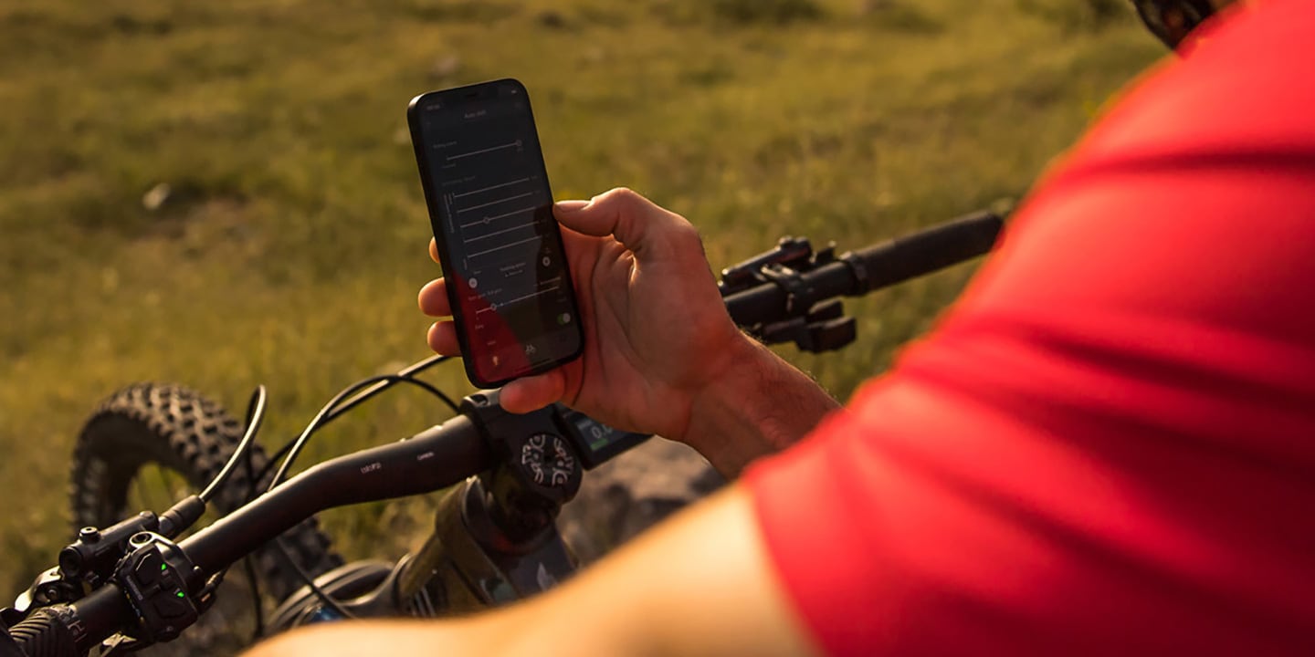 Customize your ride with Shimano E-TUBE PROJECT Cyclist
