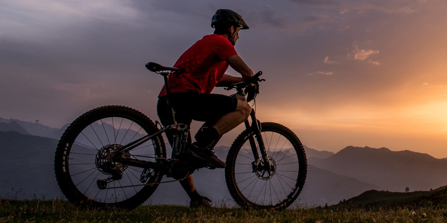 Explore New Grounds with SHIMANO’S refreshed EP Series and DEORE XT Di2