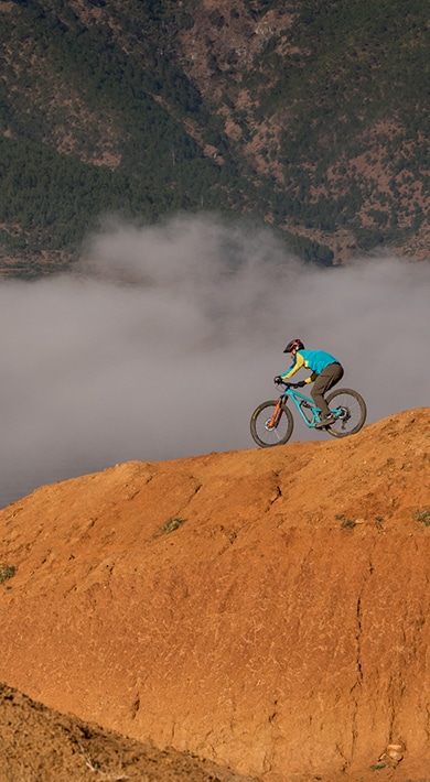 Four Friends - The Birth of Women's MTB in Bhutan