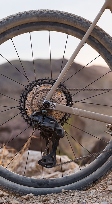 Shimano Di2 Road and Gravel bike set ups