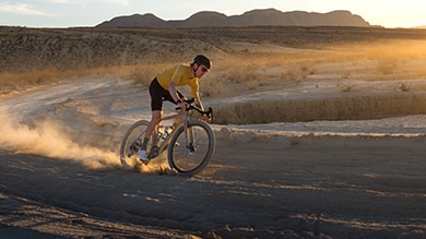 Taylor Lideen Shimano Gravel pro cyclist riding GRX Di2 12 speed wireless