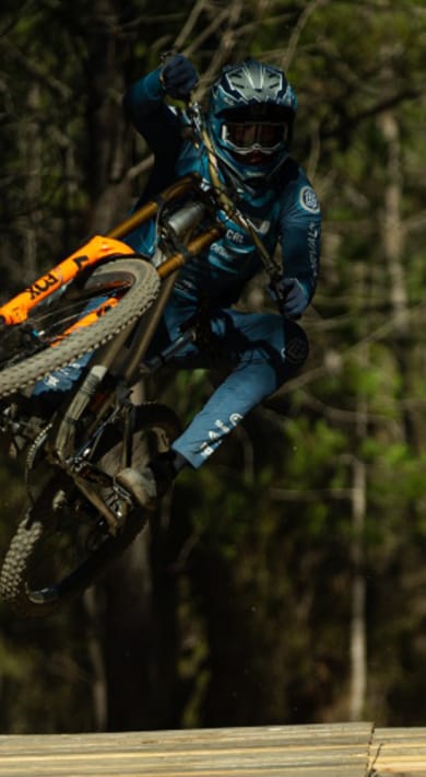 NEW MTB SIGNINGS FOR 2022