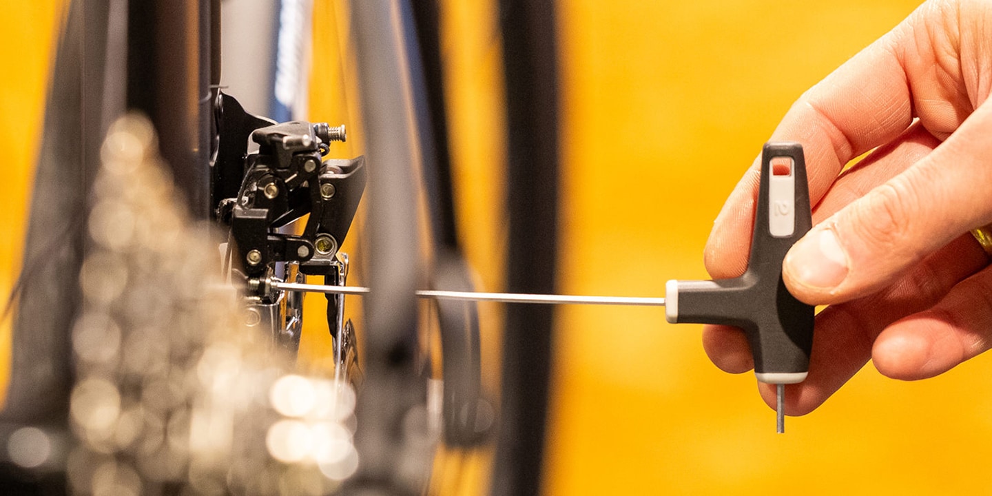 Mechanische Rennrad-Schaltung & Umwerfer einstellen