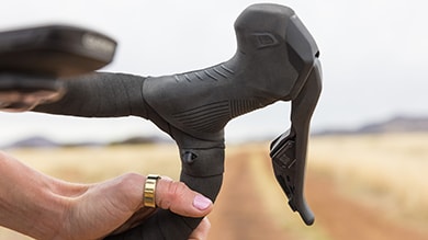 Shimano GRX Di2 shifting technology for gravel bikes and road bicycles