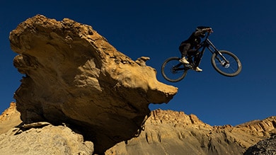 Shimano female athletes at red bull rampage 2024