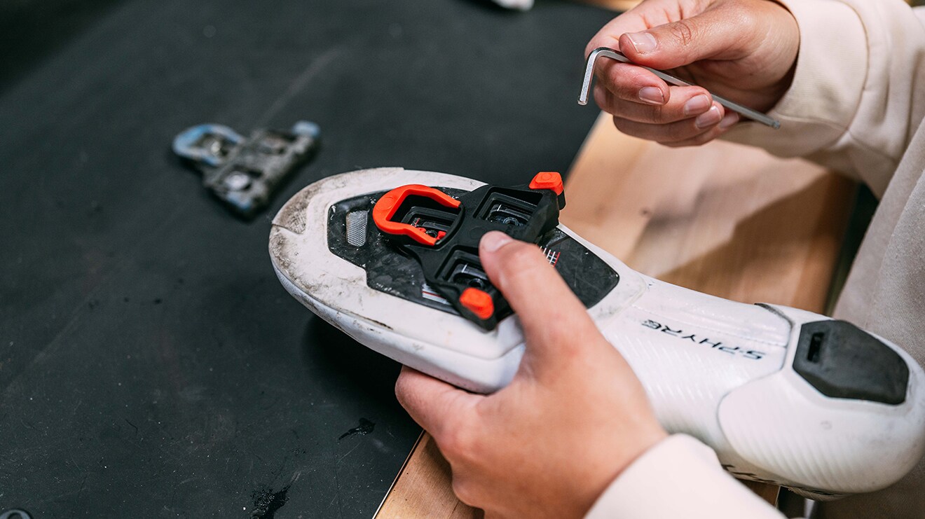 Cales Shimano SPD – 9 Pièces – Métal Léger Et Antidérapant – Compatibles Avec Les Chaussures De Vélo Route Et VTT