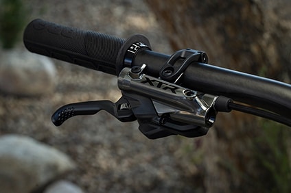 Shimano XTR M9200 Di2 mountain bike parts 