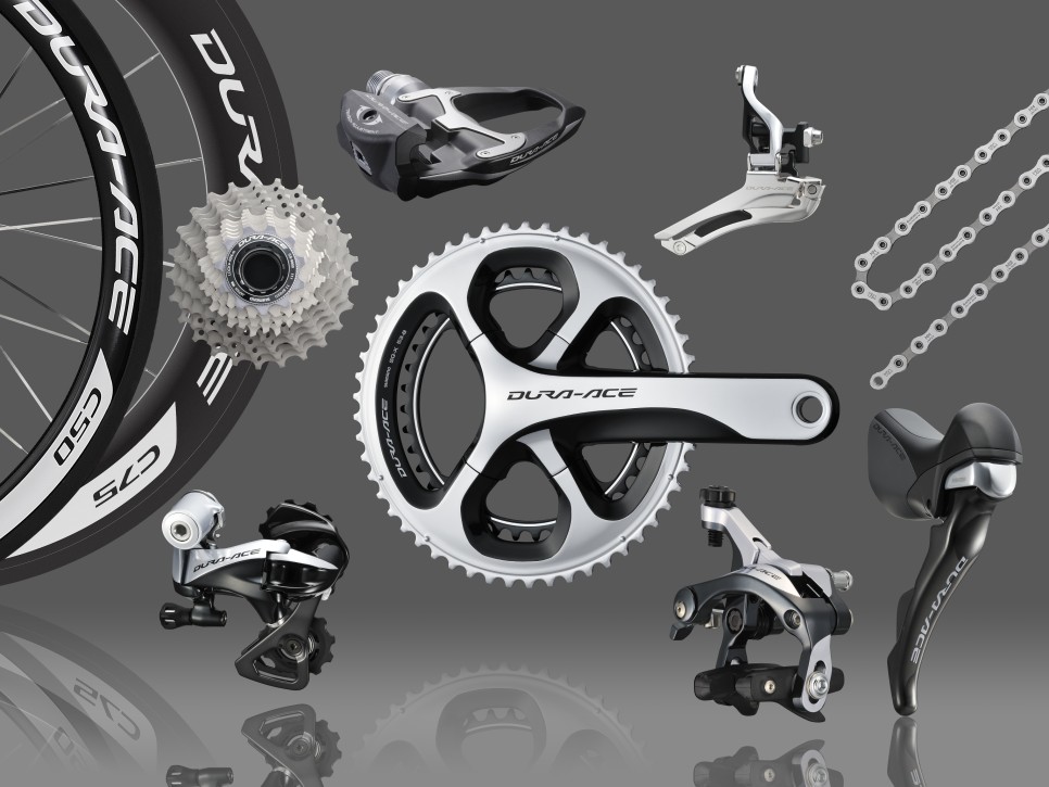 EP3. DURA-ACE, which has become the standard for road cycling!