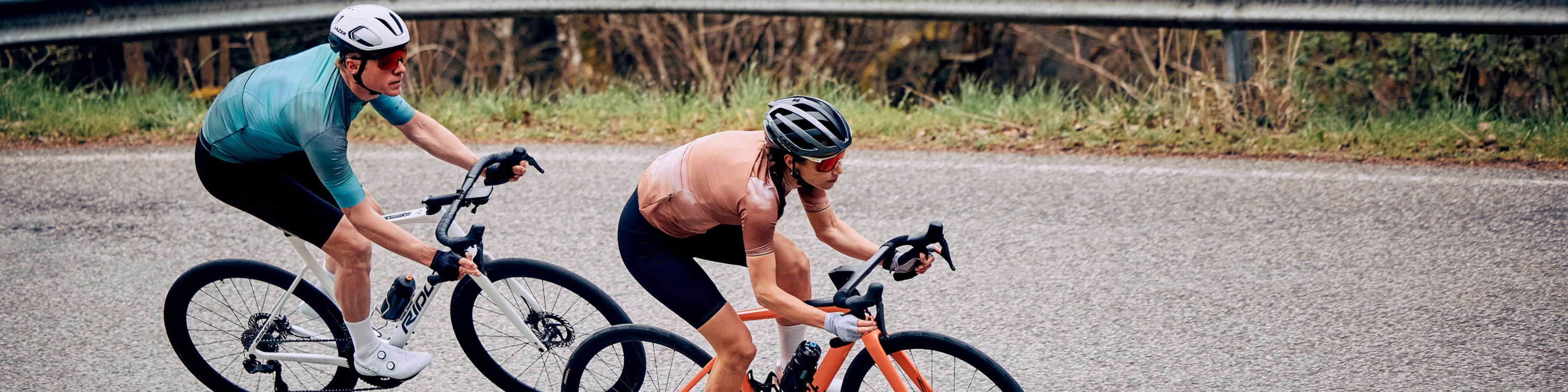Abbigliamento ciclismo per uomo e donna