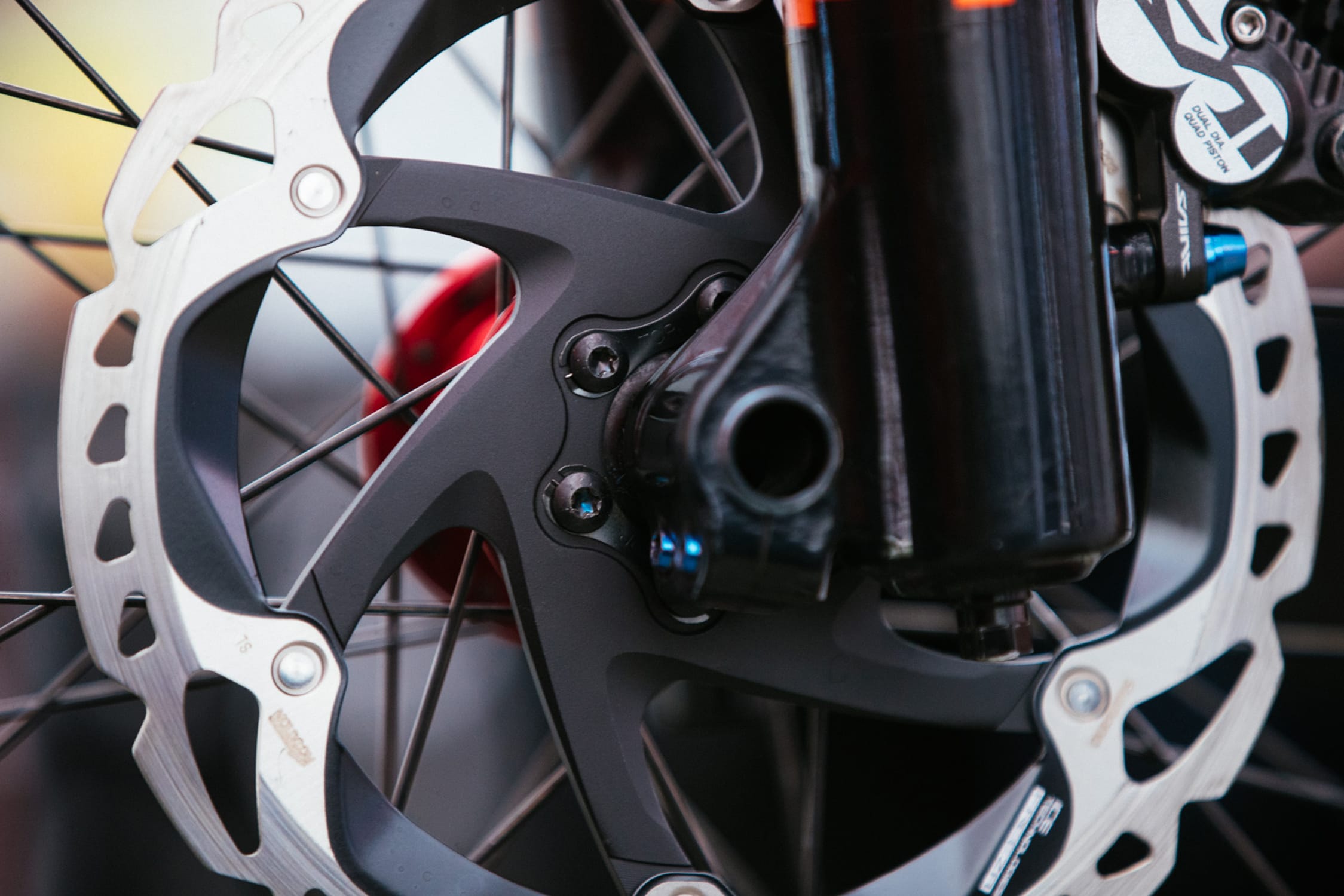 Shimano latest ICE Tech 6-bolt brake rotor 